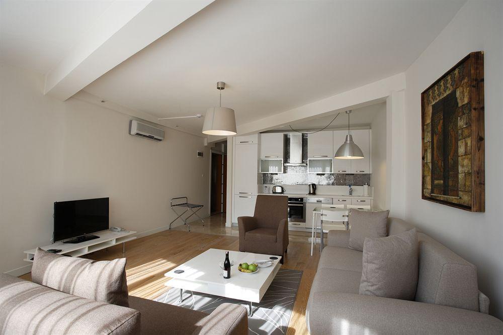 Home Stay Home Valikonagi Istanbul Bagian luar foto
